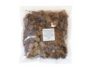 Снапсы с аджикой: Гренки черные со вкусом холодца с хреном