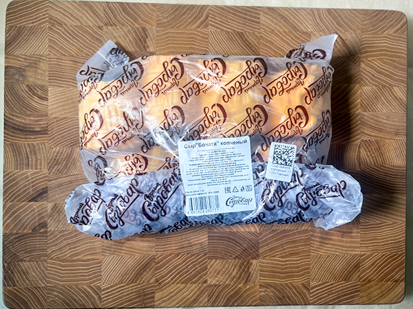 Сыр 1 кг ГОРНЫЙ СЫРОВАР (Бочата копчёный) в Новосибирске