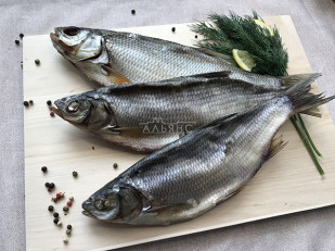 Фрайчизы со вкусом сметана и лук (100 гр.): Плотва вяленая